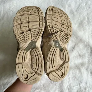 Adidas Astir Green Sneakers Women’s Size 9.5 thumbnail 12