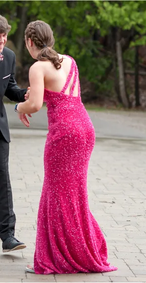Pink sequined prom dress Size 2 thumbnail 2