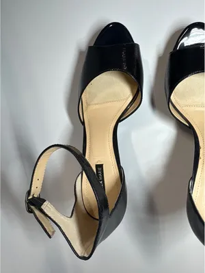 Alex Marie Women’s 9M Black Patent Peep Toe Ankle Strap Platform Heels thumbnail 9