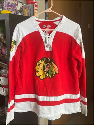Women's Majestic Chicago Blackhawks Red & White Jersey XL thumbnail 1