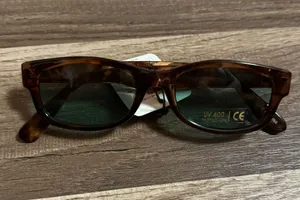Stylish Tortoiseshell Sunglasses Brown thumbnail 1