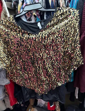 Shirt Gold Size M thumbnail 1