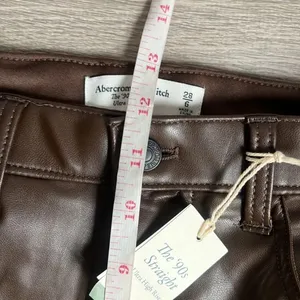 NEW Abercrombie & Fitch Vegan Leather 90s Straight Pant thumbnail 10