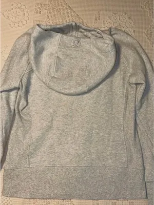 Lululemon full length full zip Scuba Hoodie thumbnail 4