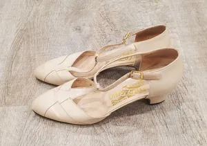 Salvatore Ferragamo Beige Leather Heels Made in Italy thumbnail 3