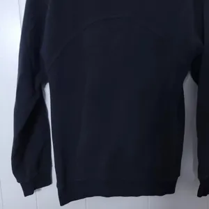 Lululemon Women's Long Sleeve Pullover Sweater Black With Logo thumbnail 4