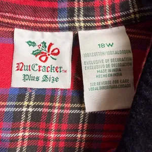 Nutcracker Flannel Shirt Womens 18W Red Plaid‎ Embroidered Winter Bears Holiday thumbnail 6