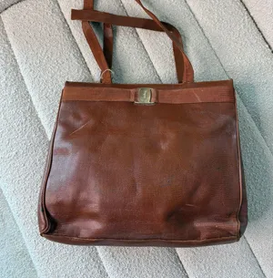 Salvatore Ferragamo vintage leather Tote thumbnail 2