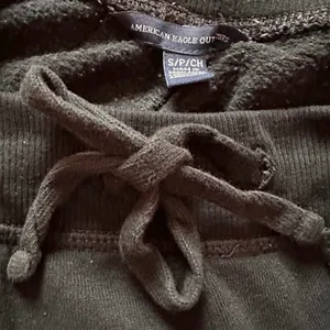 American Eagle Joggers thumbnail 5