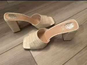 Vince Camuto Sandals thumbnail 4