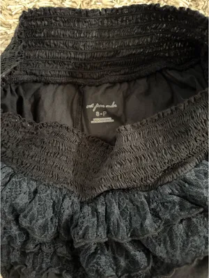 Urban Outfitters Black Ruffle Shorts thumbnail 4