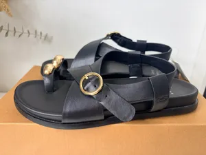 A New Day Black Toe Ring Sandals Minimalist Quiet Luxury Resort Chic Size 7.5 NWT thumbnail 3
