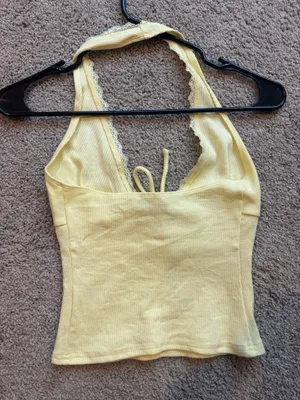 NEW White Fox Boutique Yellow Halter Top S thumbnail 6