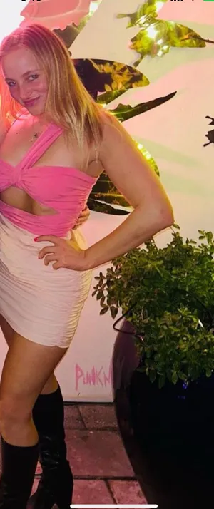 These Three Boutique Two Toned Dress thumbnail 2
