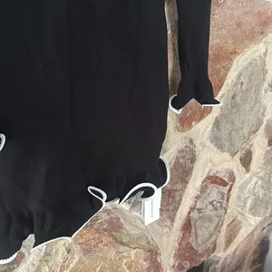 Commense Contrast Ruffle Slim Dress size xs thumbnail 4
