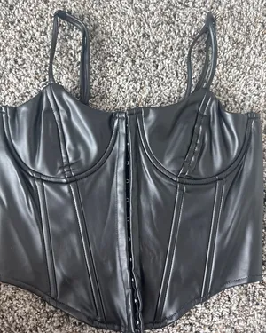Akira Top Leather Black Corset thumbnail 1