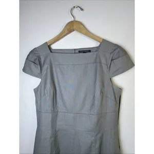 banana republic Woman’s dress 12 gray career cocktail sheath silhouette classic thumbnail 4