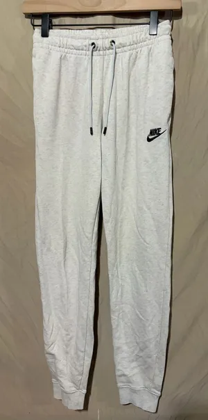 Nike joggers thumbnail 1