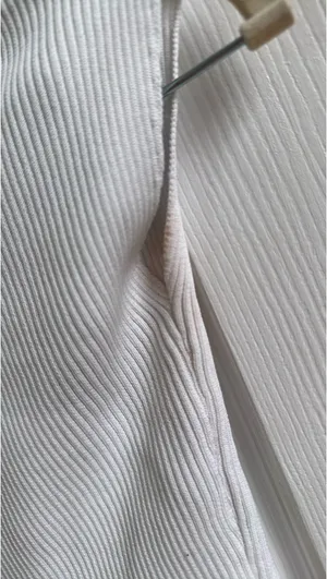 Sincerely Jules White Ribbed Crop Top thumbnail 4