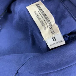 Vintage Abercrombie & Fitch Shirt Womens 8 Blue Short Sleeve Button-Up Rayon thumbnail 3
