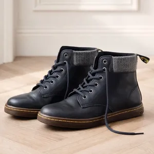 Dr. Martens Maelly Black 6-Eye Padded Collar Leather Grunge Everyday Boots thumbnail 2
