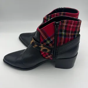 Betsey Johnson Women's Wilma Western Booties Size 6.5M thumbnail 2