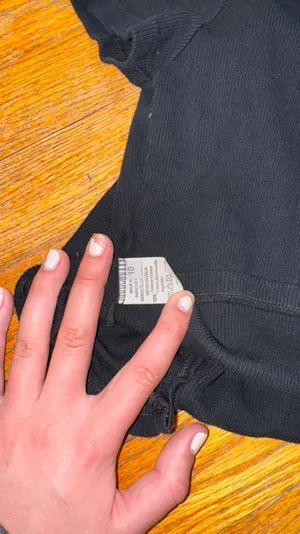Brandy Melville Top Black Crop thumbnail 4