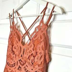 Bella Ella NWT Find Your Voice Lace‎ Maxi Dress Small thumbnail 5