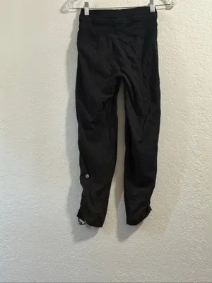 Lululemon Beyond the Studio Jogger Black Pants Women's Size 0 thumbnail 3