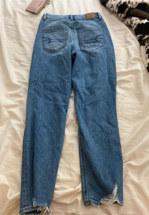 Jeans thumbnail 2