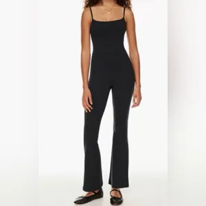 Wilfred Free Aritzia Divinity Jumpsuit Kick Flare Athletic Sz M 869 thumbnail 11