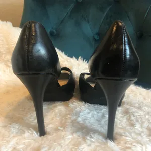Black Leather Cut Out Peep Toe Pumps thumbnail 5
