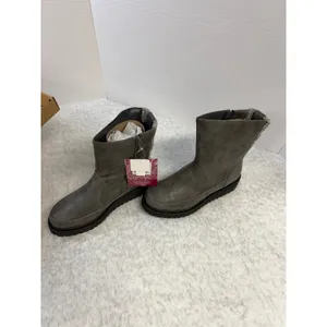 Muk Luks Womens Grey Mid-Calf Boots Knit Back Lug Sole Size 7 1000173-020‎ thumbnail 6