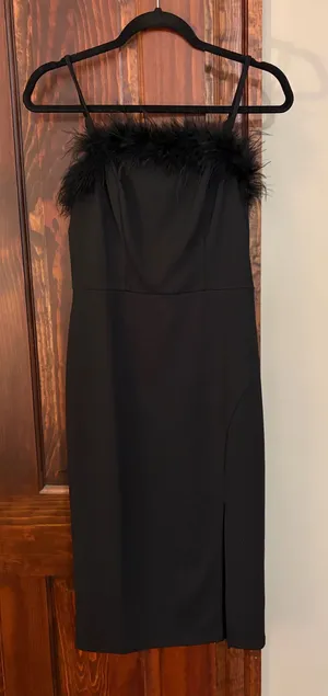 Black Dress Size M thumbnail 1