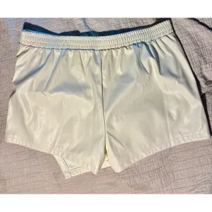 Hot Gal Cream White Faux Leather Wrap Skort Elastic Waist LC731285 Mini Skirt Shorts thumbnail 2