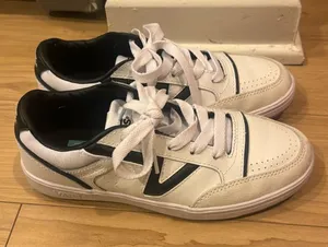 Vans comfy sneakers thumbnail 1