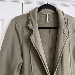 FREE PEOPLE French Terry Knit Blazer Jacket Coat Size Medium Olive Green thumbnail 4