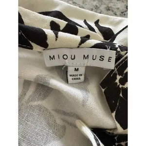Miou Muse Beige/Black Floral Button-Front Collared Midi dress Size Medium thumbnail 10