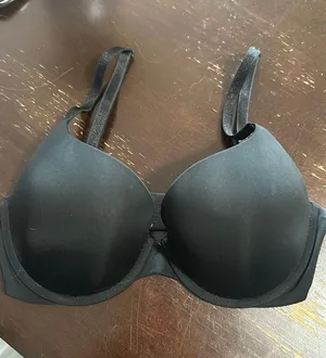 Victoria's Secret Bra thumbnail 1