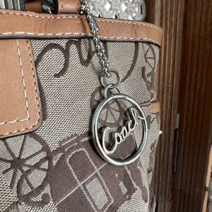 VINTAGE Coach Horse & Carriage brown canvas and leather trim tote bag thumbnail 3