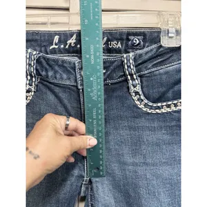 L.A Idol Denim Jeans Size 9 Skinny Gems Stitching Roses Low Rise Zip thumbnail 3