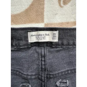 Abercrombie & Fitch The 90's Straight Ultra High Rise Black‎ Jeans Size 35 thumbnail 10