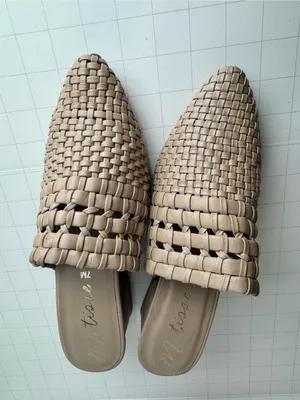 Matisse Tan Woven Pointed Toe Mule Heels Size 7 thumbnail 2