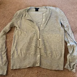‎Ann Taylor xs grey cardigan thumbnail 2
