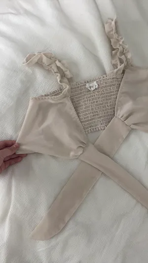 Going Out Top Tan Size M thumbnail 2
