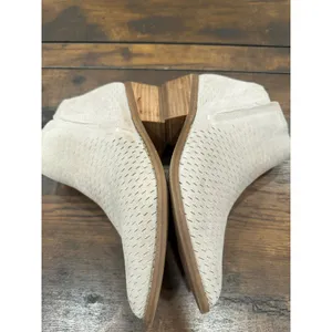 Lucky Brand Fabiana Booties Womens 8M Beige‎ Perforated Leather Ankle Boots Boho thumbnail 5