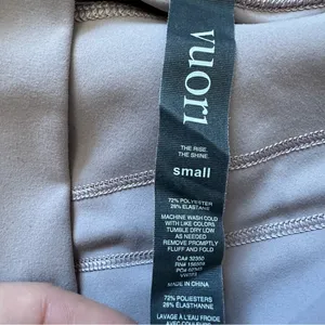 Vuori Daily Leggings Tie Waist Athletic Womens Small 7/8 Length thumbnail 6