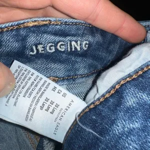 American Eagle distressed normcore 20 long jeggings thumbnail 3