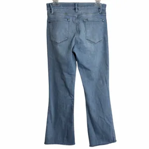 FRAME Le Crop Mini Boot Light Wash Raw Hem Jeans Size 30‎ thumbnail 2