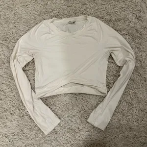Alphalete long sleeve top thumbnail 1